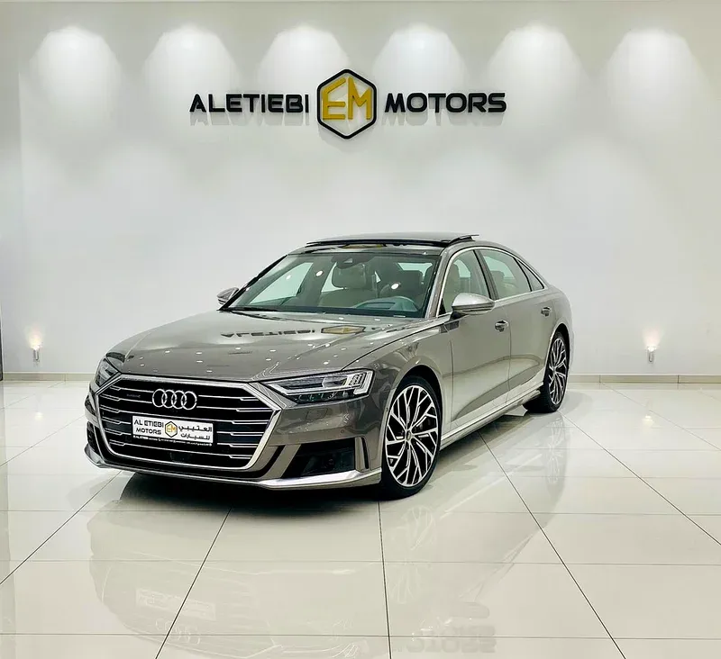 Audi A8 2021